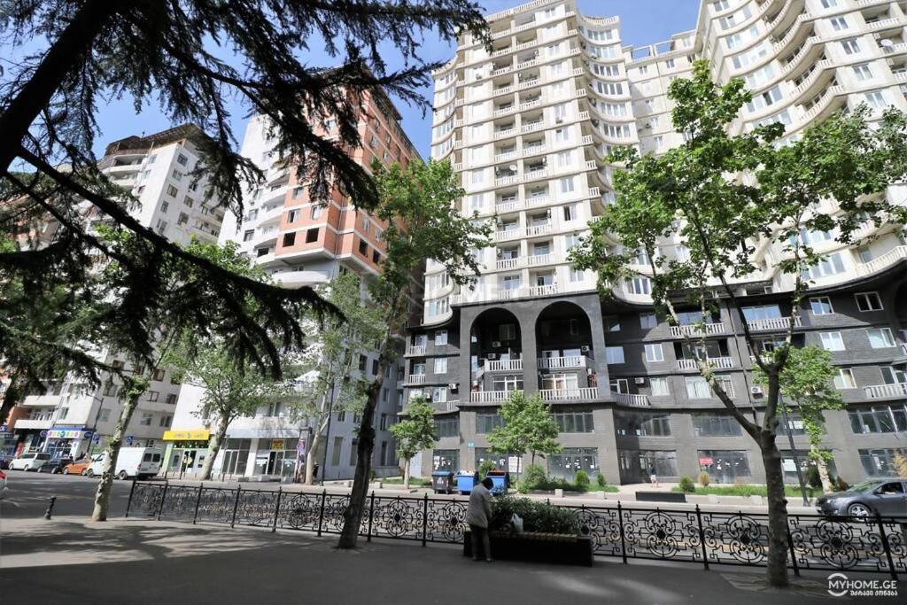 Niko'S Apartments On Shartava Street Tbilisi Bagian luar foto