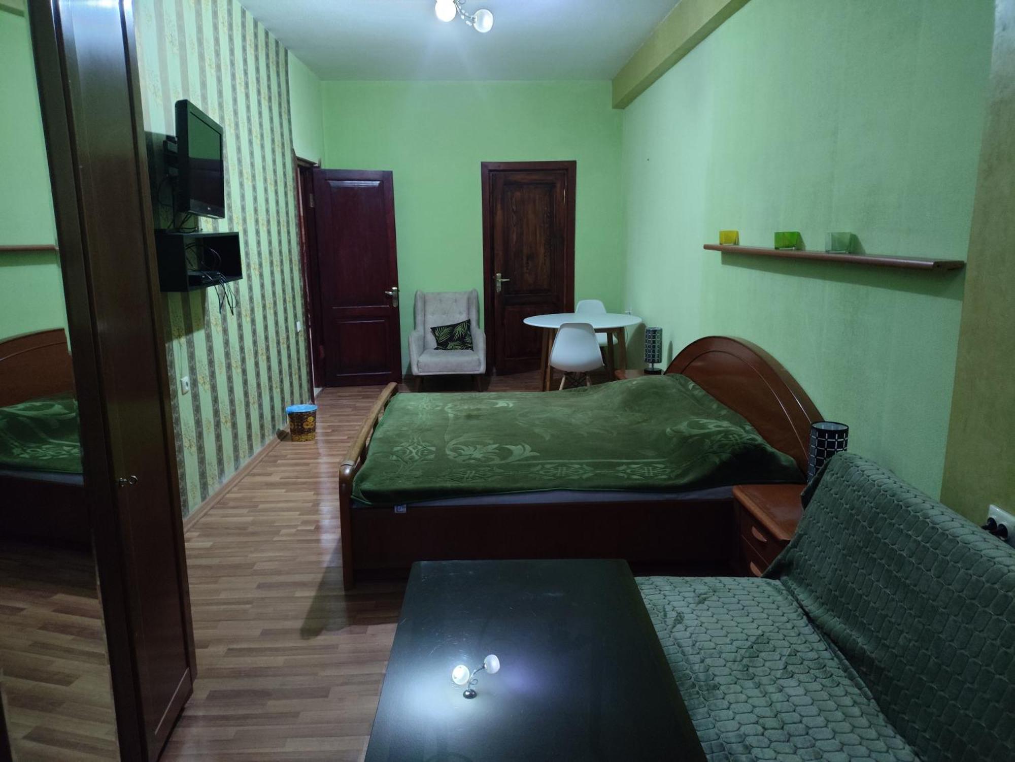 Niko'S Apartments On Shartava Street Tbilisi Bagian luar foto